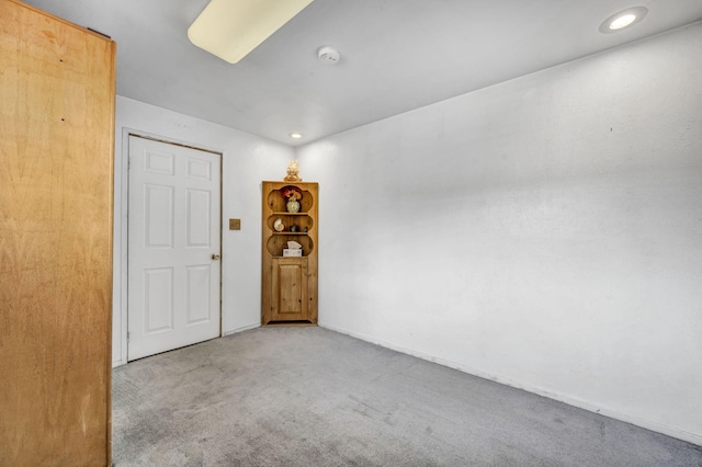 3760 Brant St, Reno, NV 89508 - carpeted empty room featuring a smoke detector and recessed lighting