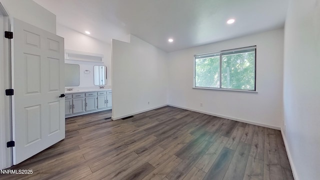 6042 Walnut Creek Rd, Reno, NV 89523 - spare room with dark wood-type flooring and recessed lighting