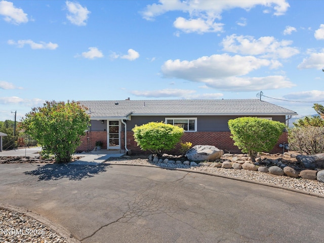 60 Redstone Dr, Reno, NV 89512 - single story home featuring brick siding