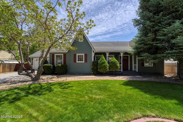 3277 Dartmouth Ct, Carson City, NV 89703 - view of front of house featuring covered porch and a shingled roof