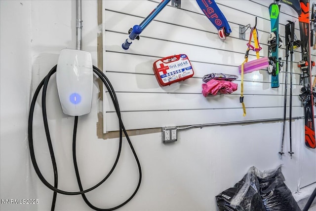 5540 Twin Creeks Dr, Reno, NV 89523 - garage view