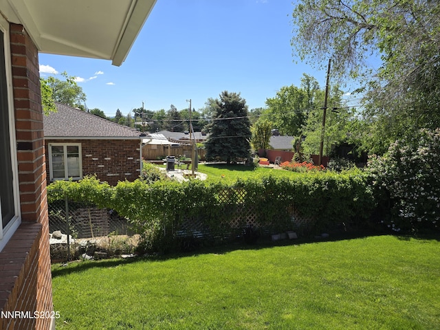 1290 Westwood Dr, Reno, NV 89509 - view of yard