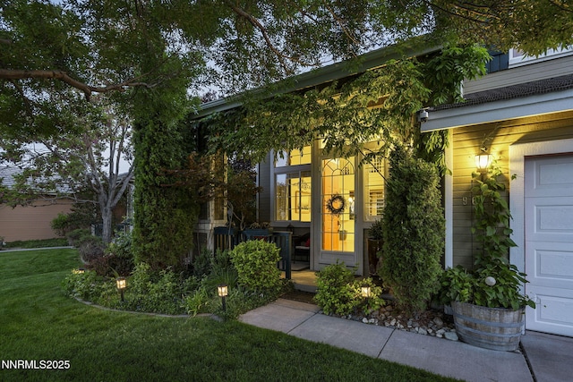 9629 Thunder Mountain Way, Reno, NV 89521 - doorway to property featuring a lawn