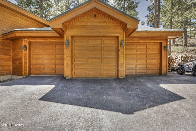 1445 Austrian Pine Rd, Reno, NV 89511 - view of garage