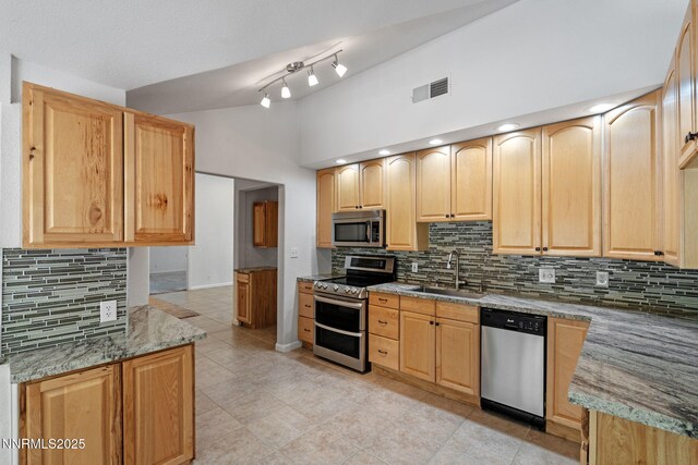 17860 S Virginia St, Reno, NV 89521 - photo 12