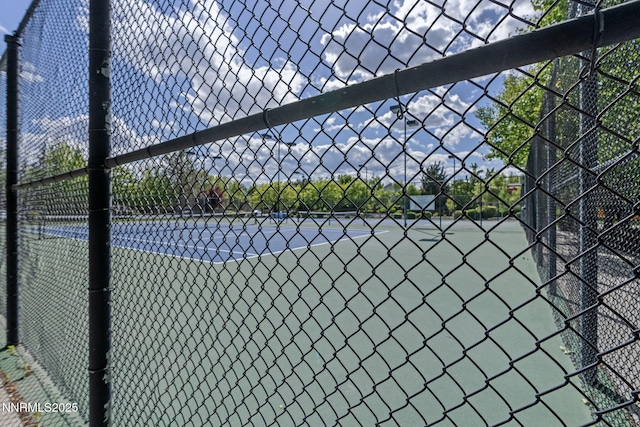 3095 Fairwood Dr, Reno, NV 89502 - view of tennis court