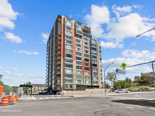 280 Island Ave Unit 302, Reno, NV 89501 - view of building exterior