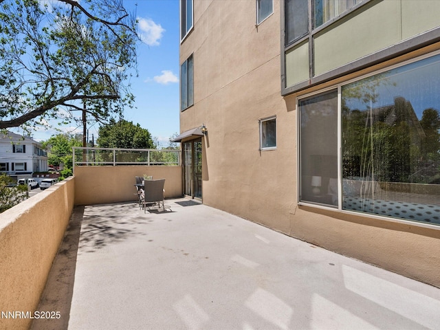 280 Island Ave Unit 302, Reno, NV 89501 - view of patio