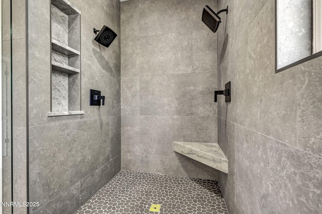 2965 Roundrock Ct, Reno, NV 89511 - bathroom featuring a shower stall