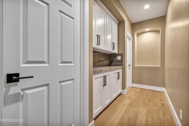 2965 Roundrock Ct, Reno, NV 89511 - corridor with baseboards, light wood-style floors, and recessed lighting