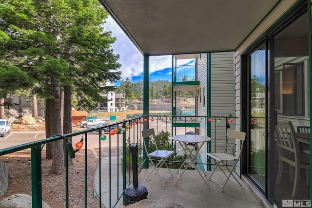 313 Tramway Dr Unit 7, Stateline, NV 89449 - view of balcony
