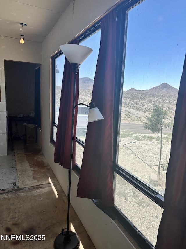 2068 NE Sierra Vista Dr, Tonopah, NV 89049 - hallway with a mountain view