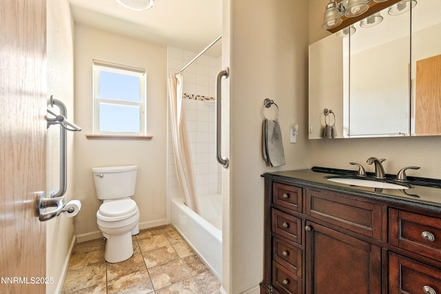 2140 Conestoga Rd, Reno, NV 89521 - bathroom featuring toilet, vanity, shower / bath combo, and baseboards