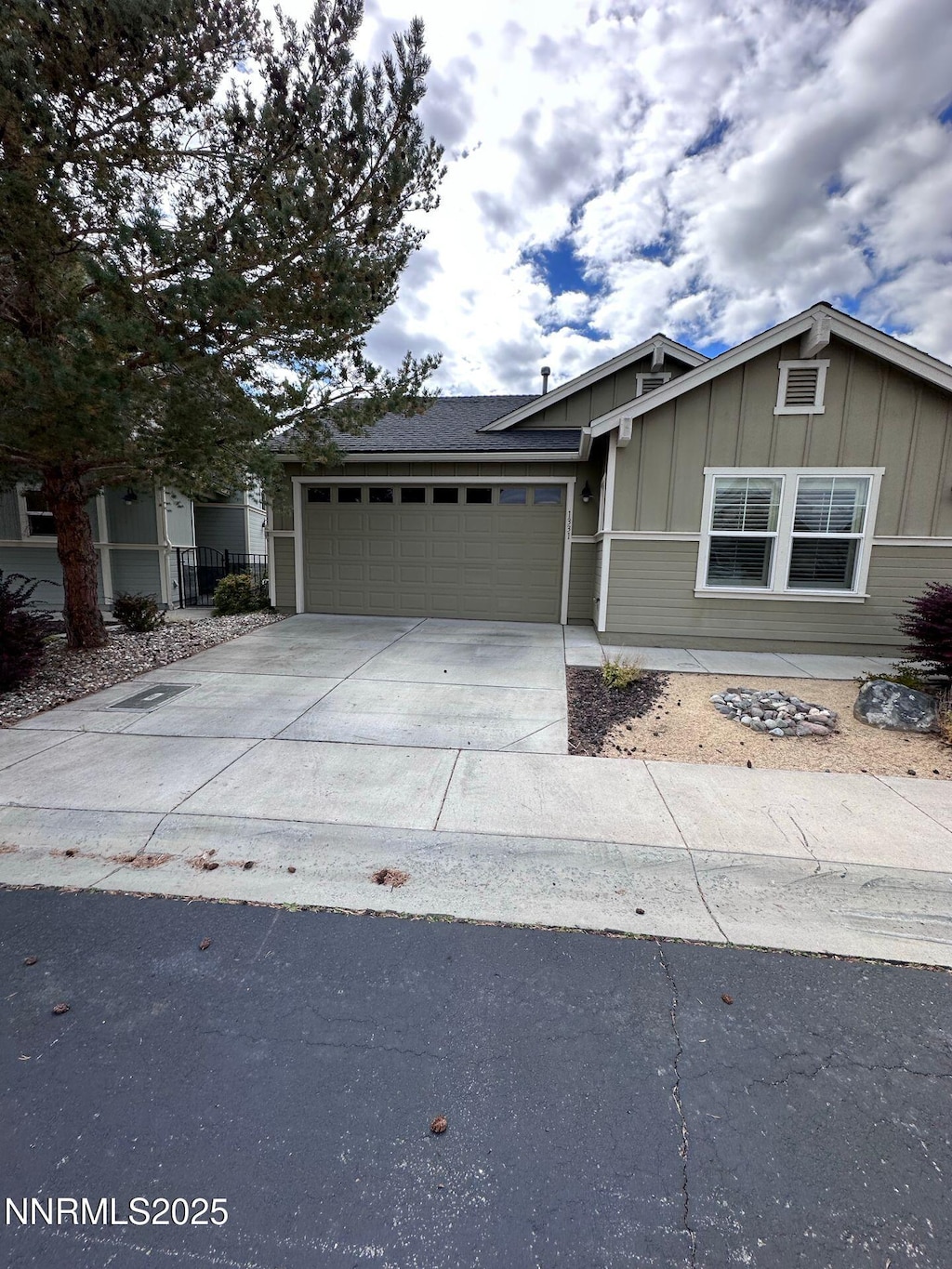 1331 Par Three Dr, Sparks, NV 89436 - photo 1