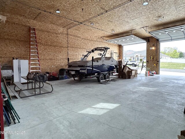 5895 Brooke Dr, Winnemucca, NV 89445 - view of garage