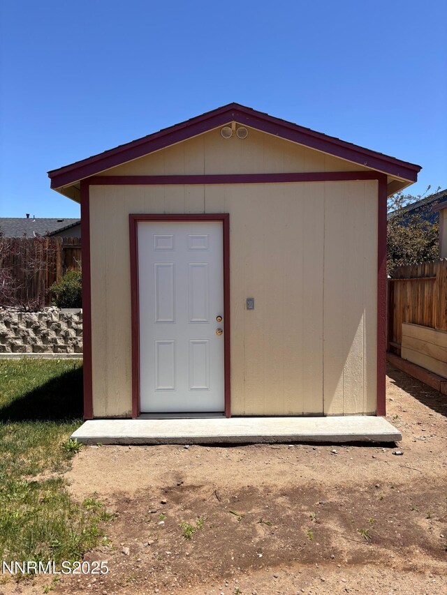765 Sunnyside Ct, Gardnerville, NV 89460 - photo 8