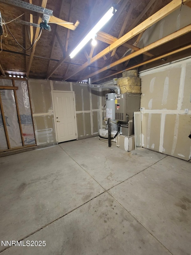 159 Shadow Mountain Dr, Fernley, NV 89408 - below grade area with a garage and secured water heater