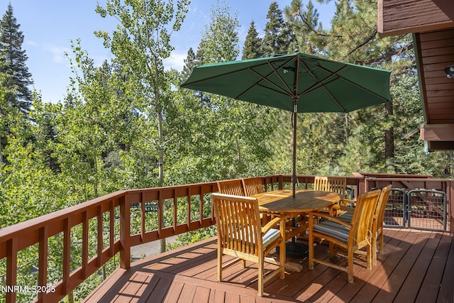 968 Pyrite Ct, Incline Village, NV 89451 - wooden deck with outdoor dining space
