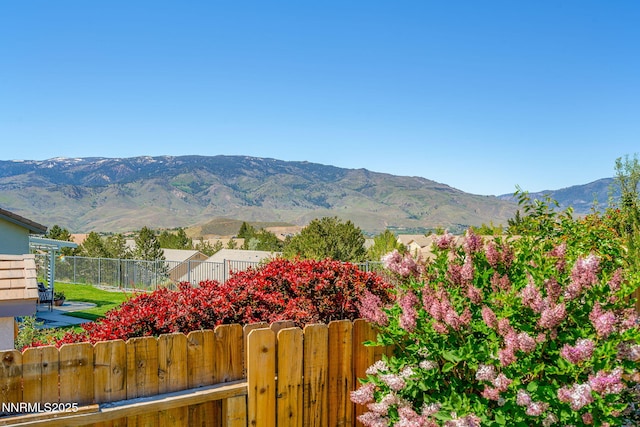 7100 Heatherwood Dr, Reno, NV 89523 - view of mountain backdrop