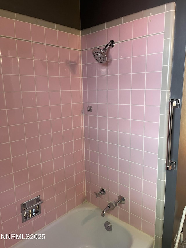 2485 Riviera St, Reno, NV 89509 - full bathroom with tub / shower combination