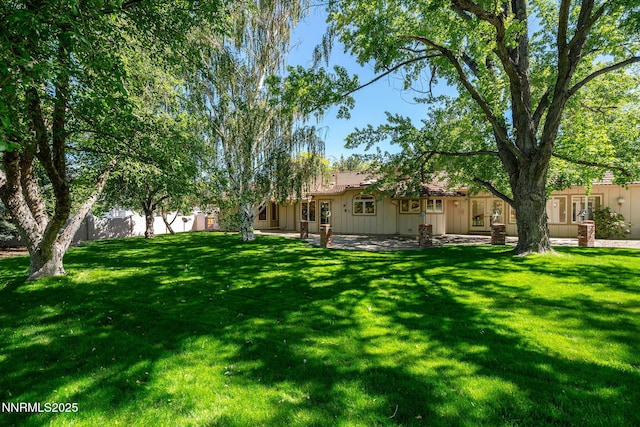 5101 Eldorado Dr, Reno, NV 89519 - view of yard featuring a patio