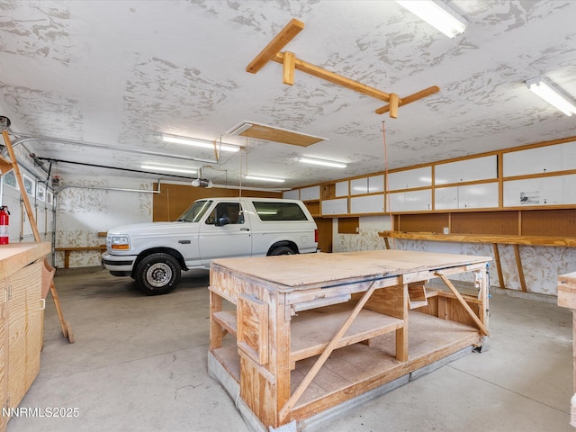 1344 Patricia Dr, Gardnerville, NV 89460 - view of garage