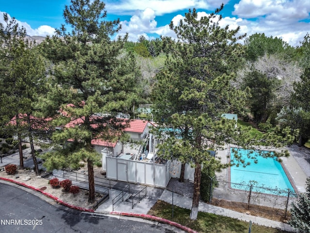 1220 Conway Ln, Reno, NV 89503 - view of swimming pool featuring a swimming pool