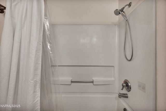 2511 Sycamore Glen Dr Apt 4, Sparks, NV 89434 - bathroom featuring shower / bathtub combination with curtain