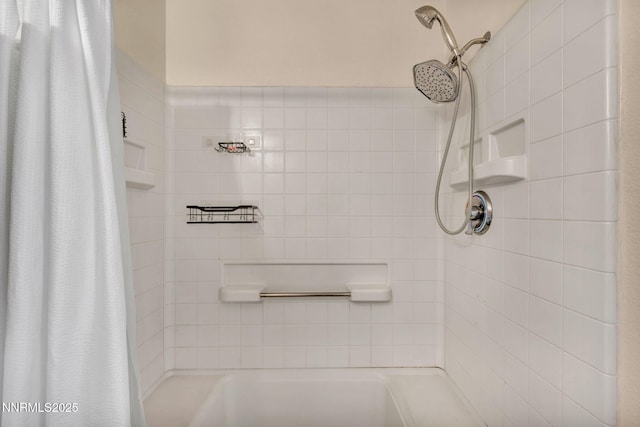 2511 Sycamore Glen Dr Apt 4, Sparks, NV 89434 - full bath featuring shower / bath combo