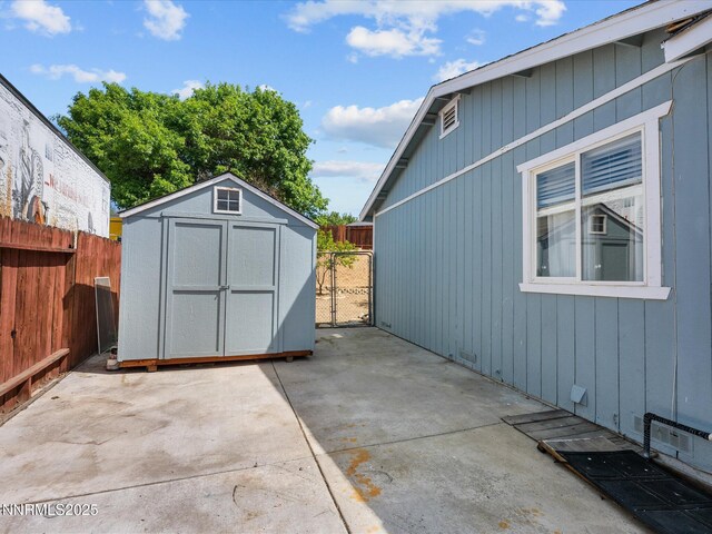 6485 Oneida Ct, Sun Valley, NV 89433 - photo 24