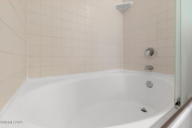 10548 Bliss Ct, Reno, NV 89521 - bathroom featuring a tub to relax in