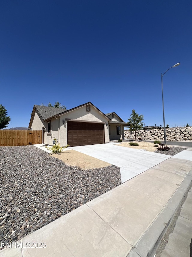 576 Country Hollow Dr, Fernley, NV 89408 - photo 4