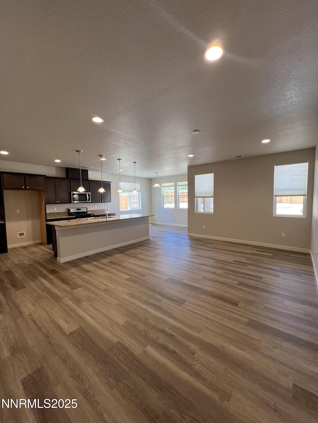 576 Country Hollow Dr, Fernley, NV 89408 - photo 7