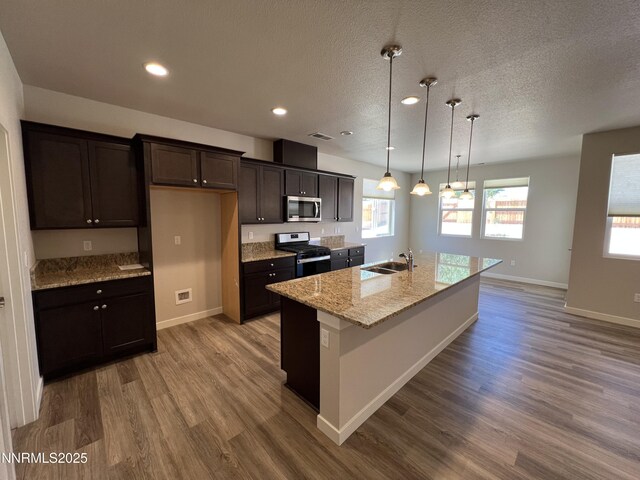 576 Country Hollow Dr, Fernley, NV 89408 - photo 12