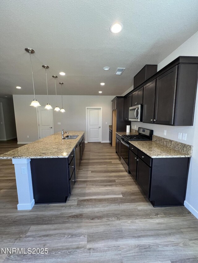 576 Country Hollow Dr, Fernley, NV 89408 - photo 14