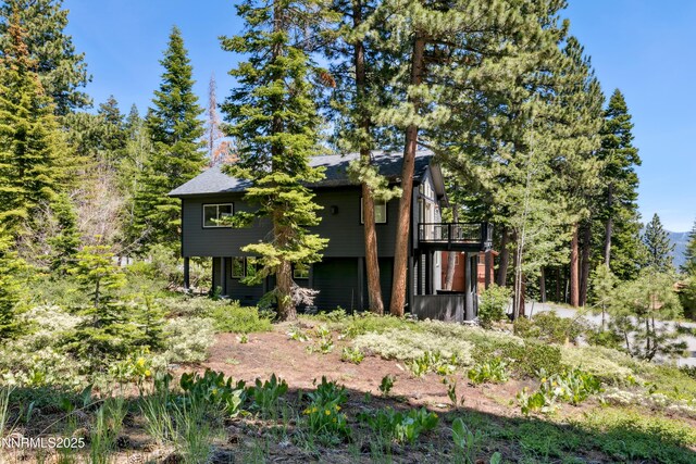 997 Dorcey Dr, Incline Village, NV 89451 - view of side of property featuring a deck