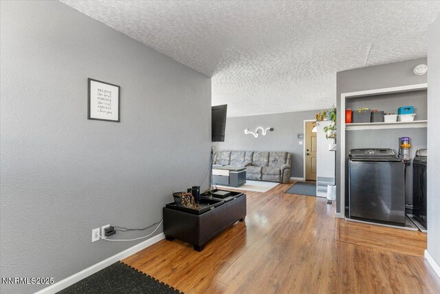 7690 Essex Way, Reno, NV 89506 - photo 15