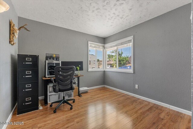 7690 Essex Way, Reno, NV 89506 - photo 21