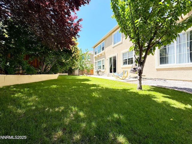 6726 Runnymede Dr, Sparks, NV 89436 - view of yard