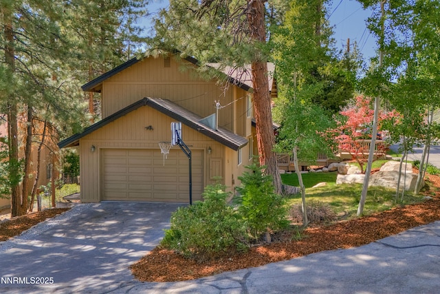 471 Kent Way, Zephyr Cove, NV 89448 - chalet / cabin featuring driveway