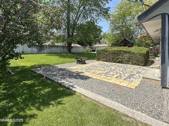 5026 Snowy Mountain Dr, Winnemucca, NV 89445 - view of yard with a patio area