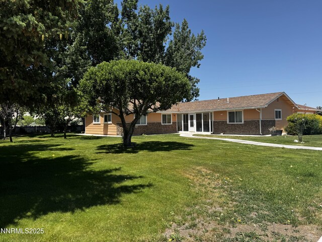34 Poplar St, Yerington, NV 89447 - photo 2