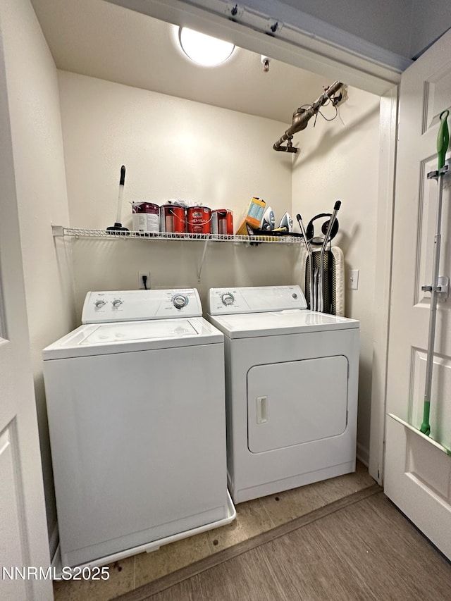 200 Talus Way Unit 434, Reno, NV 89503 - laundry area with washing machine and dryer and light wood-style flooring