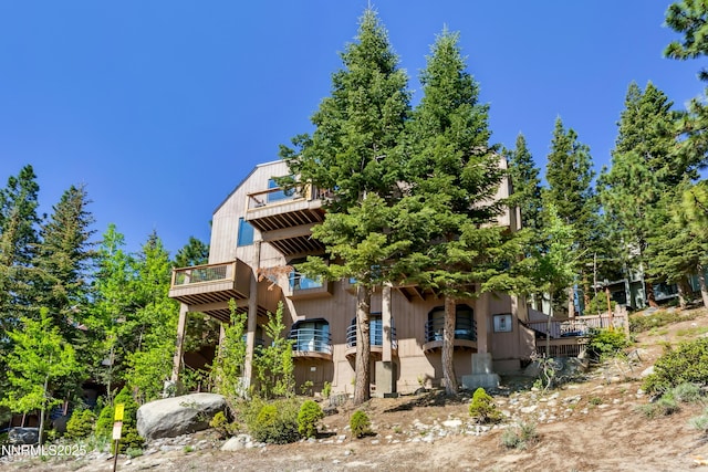 340 Quaking Aspen Ln # C, Stateline, NV 89449 - back of house with a balcony