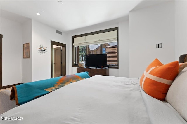 33 Beach Club Dr Unit 506, Stateline, NV 89449 - bedroom with recessed lighting