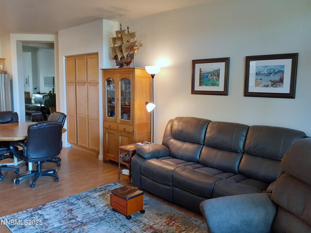 831 W Golden Valley Rd, Reno, NV 89506 - photo 9