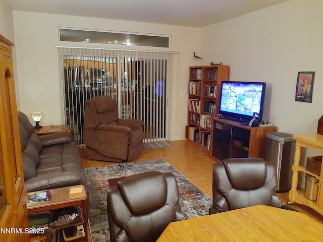 831 W Golden Valley Rd, Reno, NV 89506 - photo 7