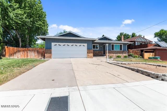 1975 Royal Dr, Reno, NV 89503 - photo 2