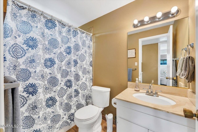 809 Glen Valley Dr, Sparks, NV 89434 - full bath with toilet, vanity, and a shower with shower curtain