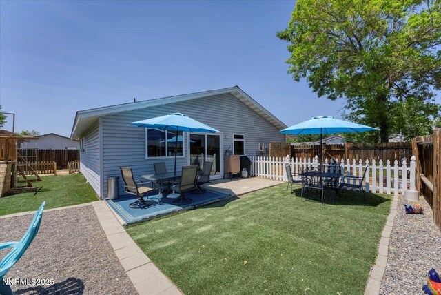 809 Glen Valley Dr, Sparks, NV 89434 - back of house featuring a patio area
